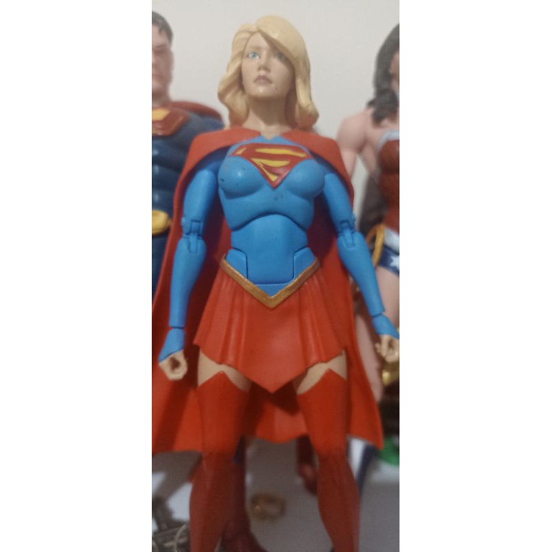 Dc icons deals supergirl action figure