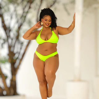 Biquíni Asa delta feminino Plus Size veste 46 ao 50