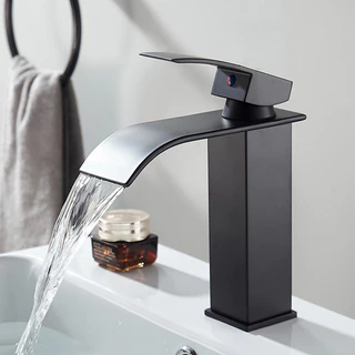 Torneira De Luxo Banheiro Lavabo cuba Cascata Monocomando Quente e Fria Bica Baixa Preta Fosca