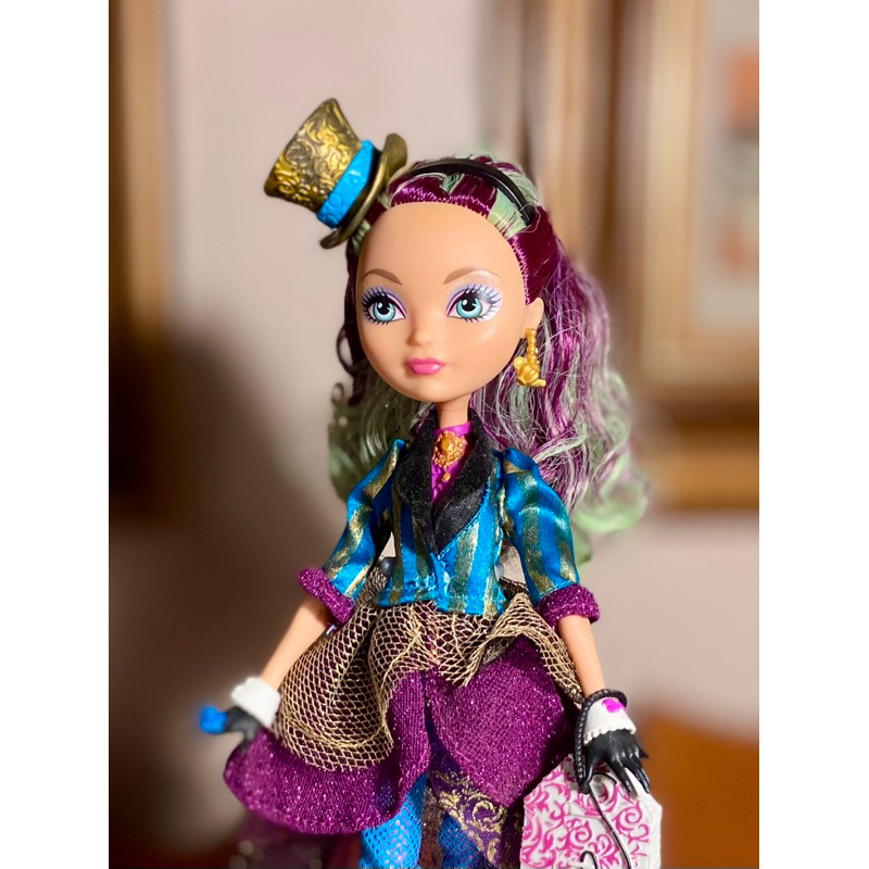 Boneca Ever After High Jogos De Dragões Featherly Original