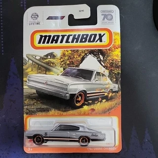 Matchbox 1966 Dodge Charger edição especial 70 anos matchbox