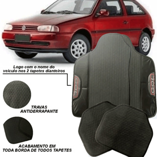 LINDO JOGO DE TAPETE EMBORRACHADO COM ACABAMENTO EM COURO SINTÉTICO ESPCÍFICO PRESONALIZADO COM O NOME DO CARRO VOLKSWAGEN VW GOL G2 GII BOLA 1995 a 2000