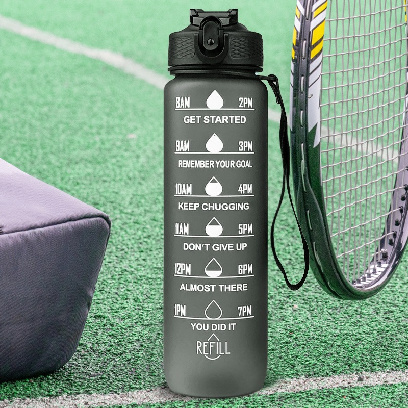 Garrafa De Água Squeeze PRETO 900ML Adesivos 2D ou 3D Academia Escola Treino Antivazamento