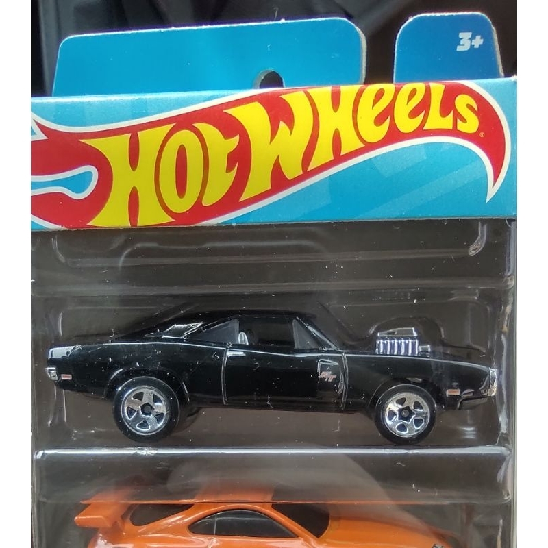 Os Dodge Charger clássicos de Dominic Toretto em Velozes e Furiosos da Hot  Wheels.