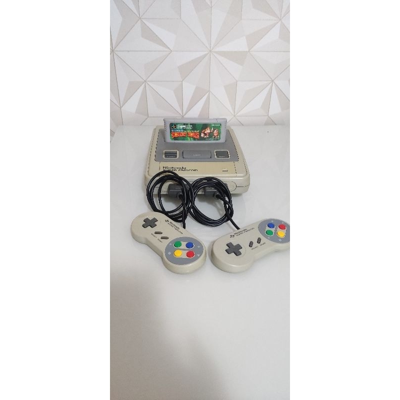 Console Super Nintendo com caixa. Funcionando 100%. Faço R$830 1 controle +  1 jogo surpresa. Snes