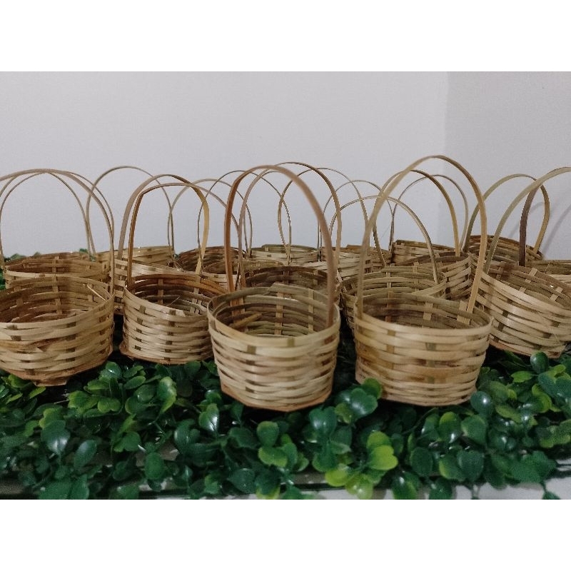 30 UNIDADES MINI CESTAS PALHA BAMBU FESTAS DECORAÇÕES | Shopee Brasil