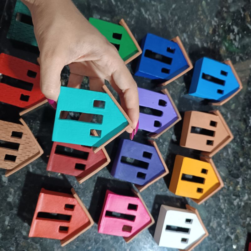 Kit 3 casinhas de cerâmica para parede.CORES SORTIDAS. | Shopee Brasil