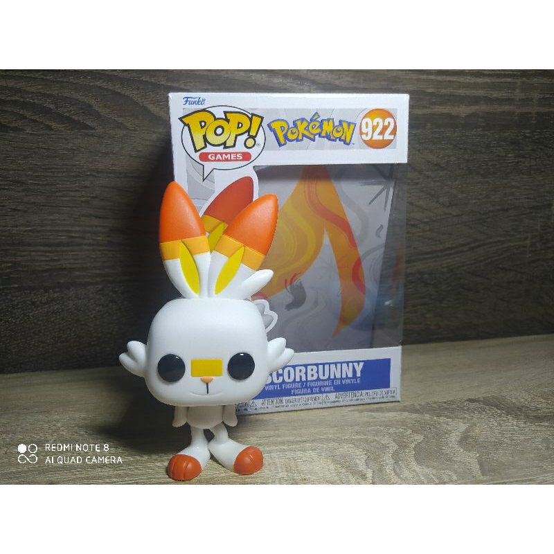 Boneco Pokémon Figura de Batalha Grookey c/ Case