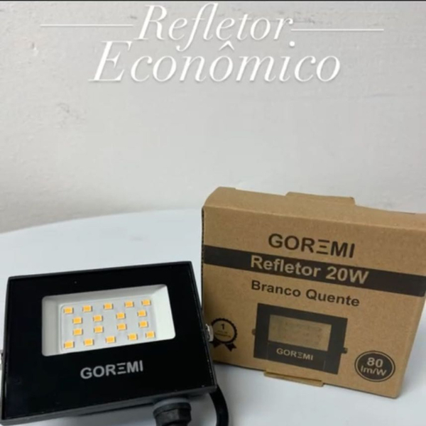 Refletor Holofote Led 50W Bivolt Blindado Resistente à água IP65 - Esquilos  Shop