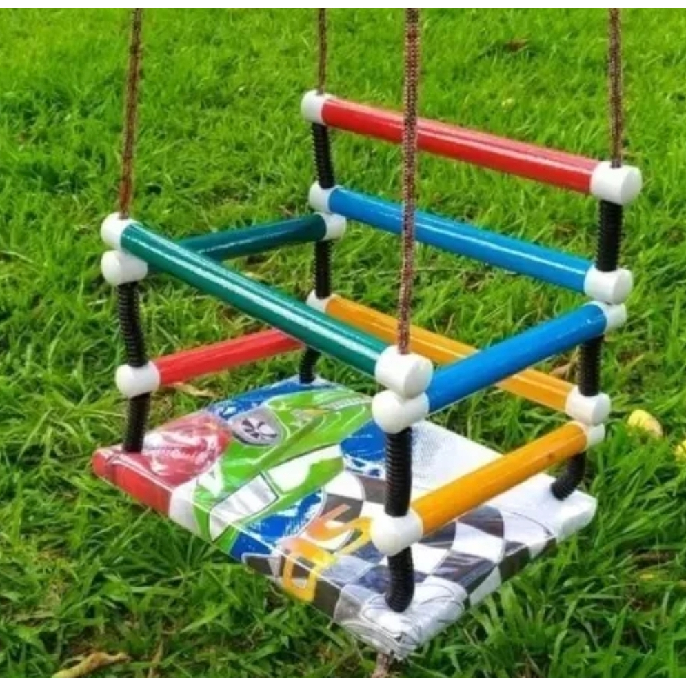 Balanço infantil para crianças em madeira tecido pendurar personagem ...