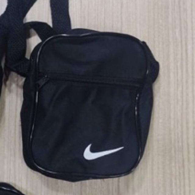 Nike roadman sale bag