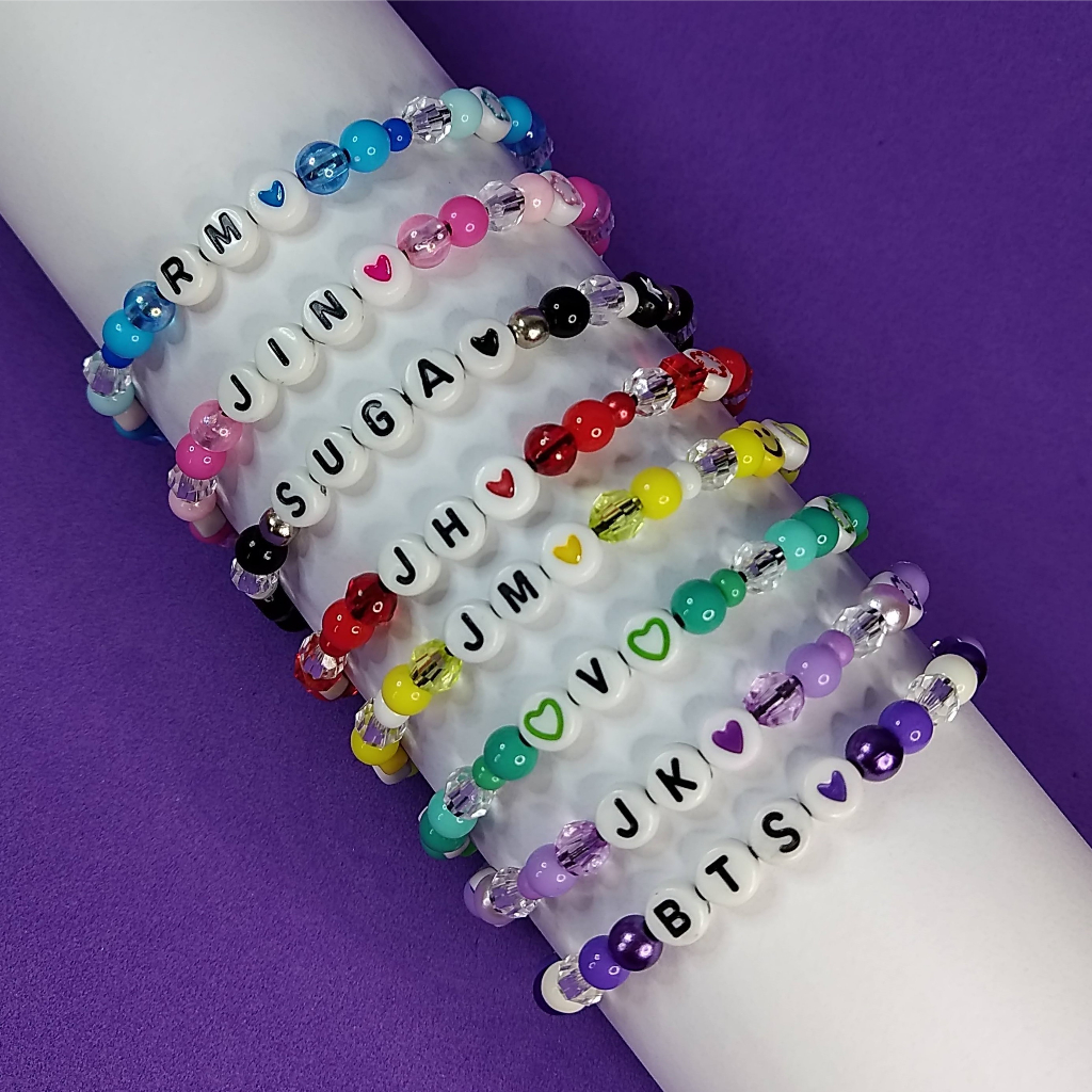 Pulseira BTS Soft Aesthetic | Shopee Brasil
