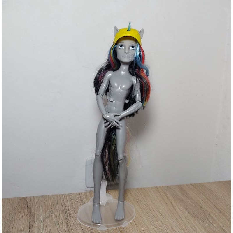 Mattel monster high hot sale neighthan rot doll
