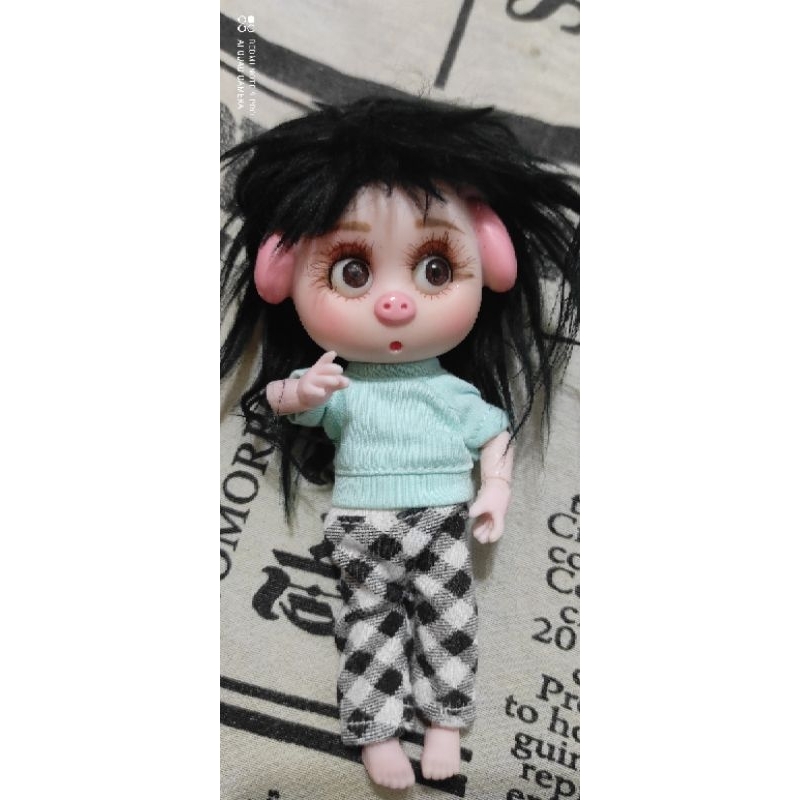 Boneca BJD 1/4 SD Bola Articulada Bonecas 15,7 polegadas Brinquedos DIY  Bonecas Bonitas Bonecas Articuladas Figura de Ação Com Conjunto Completo  Roupas Sapatos Peruca Maquiagem Melhor Presente para M : :  Brinquedos