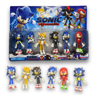 Kit com os três bonecos, Sonic com 30 cm e os menores com 20 cm.