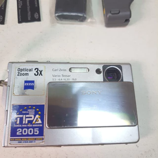 Sony Cyber-shot DSC-T7 ultrafina metalizada