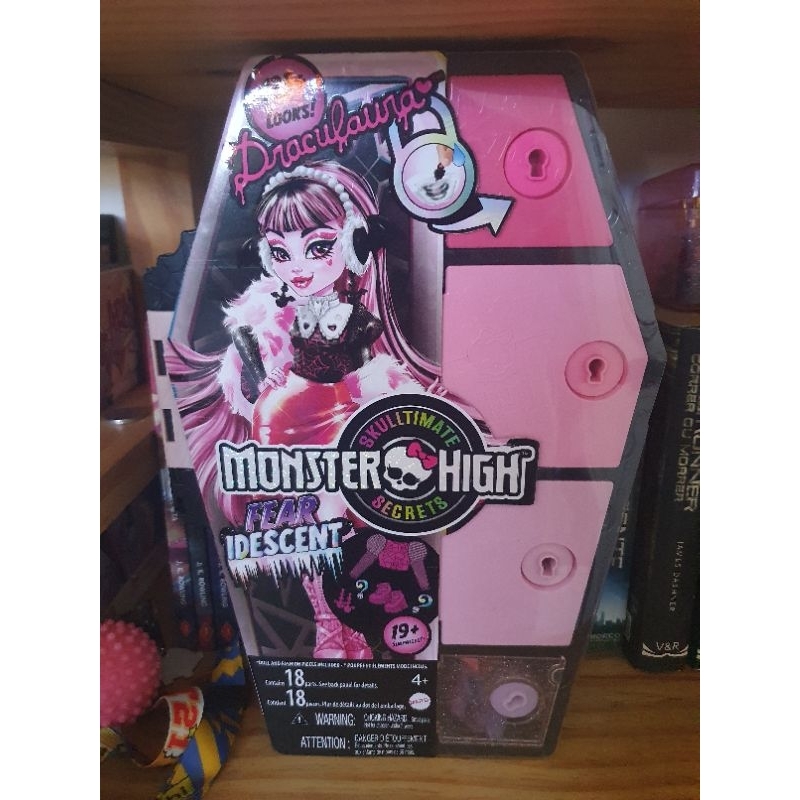 Boneca Draculaura 1600 Aniversário Monster High Mattel 09