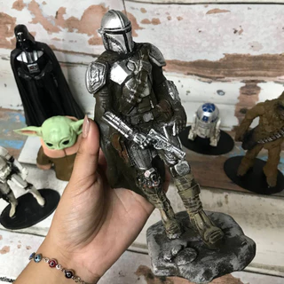 O Mandaloriano The Mandalorian Boneco Colecionável em Resina