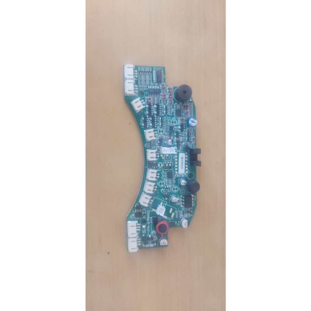 Placa De Comando Aspirador Robo Mondial Rb07/RB08/RB11 Bivolt