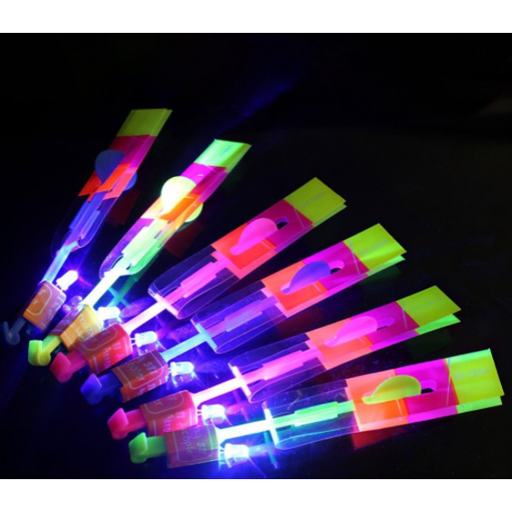 12 unid Avatar Voador Rotativo Helicoptero Led Foguete Lançador Estilingue Luminoso Brinquedo Criança