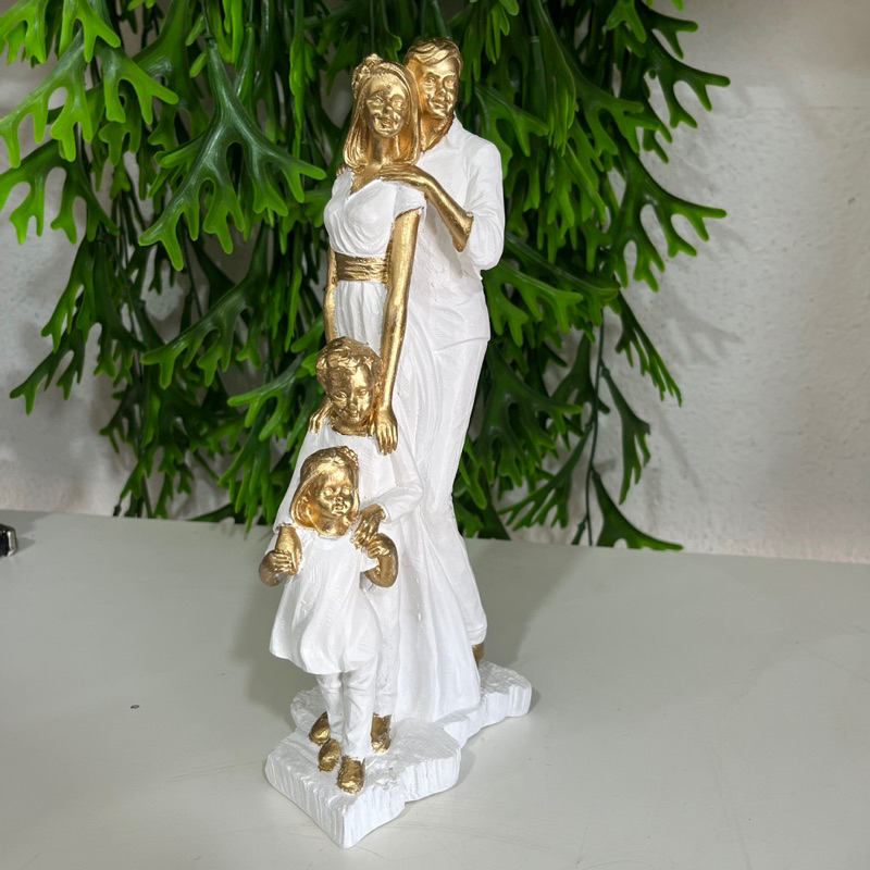 Escultura Estátua Família Pai Mãe Menino Menina - Familia Com Casal De Filhos Decoração Casa
