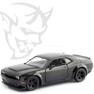 Miniatura carro Dodge Challenger SRT Demon 2018 em metal -abre as portas original rmz