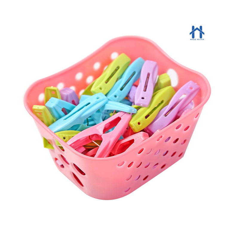 Cesto Organizador com 30 Prendedores de Plástico para Roupa