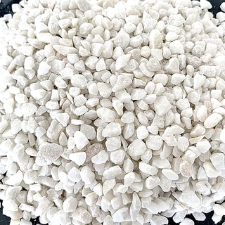 Pacote com 5kg de Pedrinha Miúda para Montagem de Arranjos Pedra para Vaso de Suculenta Pedrisco
