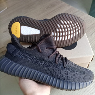 Tênis Adidas Yeezy Boost em Oferta