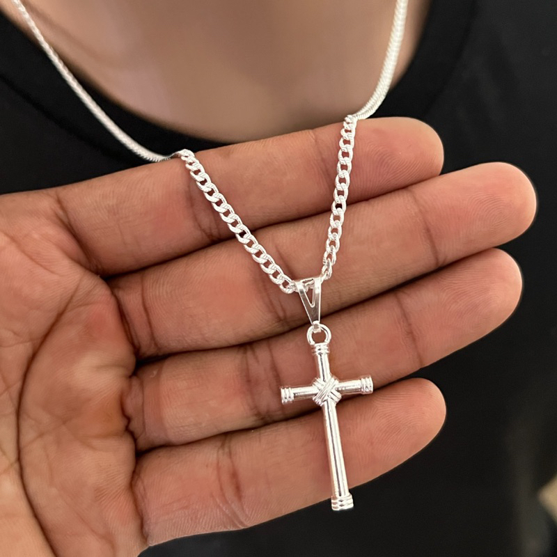 Cordão corrente masculina de Prata Banhado Grumet 2,5mm Pingente Crucifixo