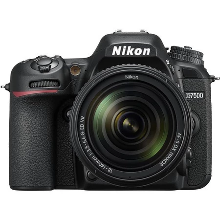 Câmera Nikon DSLR D7500 20,9MP – Sensor DX – Vídeo 4K/UHD – Lente AF-S 18-140mm VR