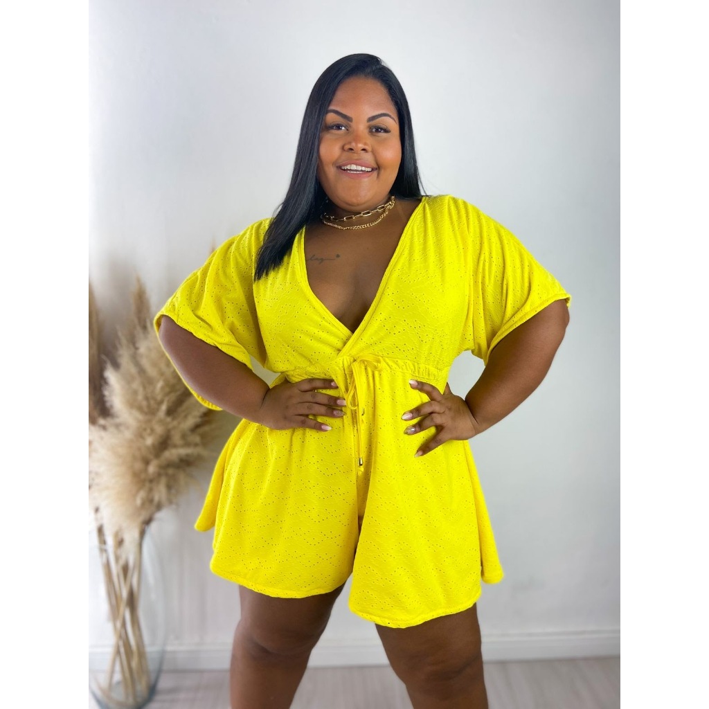 Macacao amarelo orders plus size