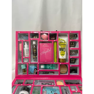 KIT DE MAQUIAGEM MIX PARA REVENDA COM 40 PEÇAS (SEJA UMA REVENDEDORA)