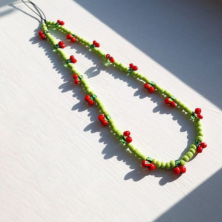 phone strap fruta cerejinhas