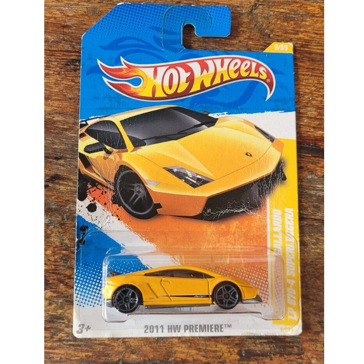 Hot Wheels - Lamborghini Gallardo LP 570-4 Superleggera Amarelo - HW Premiere 2011 (Lacrado*) - Main Line 1:64