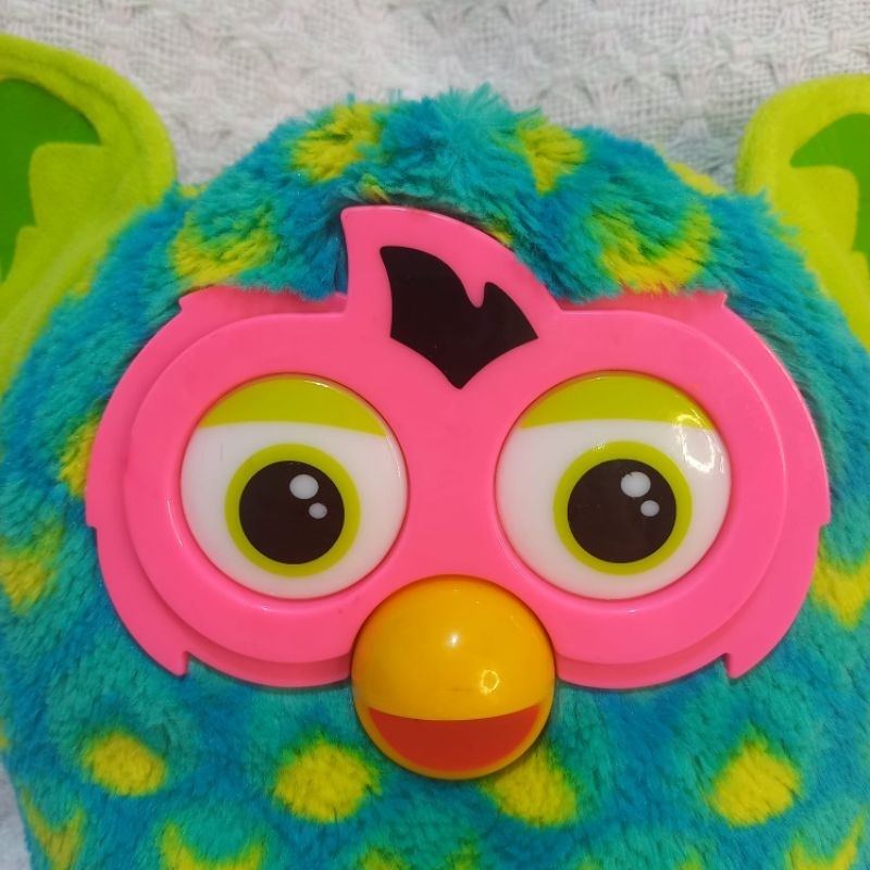 DIY) 2023 Larafan café pelúcia pato amarelo brinquedo dos desenhos animados Kawaii  boneca animal travesseiro menina presente de ano novo As crianças podem  vestir VIEF