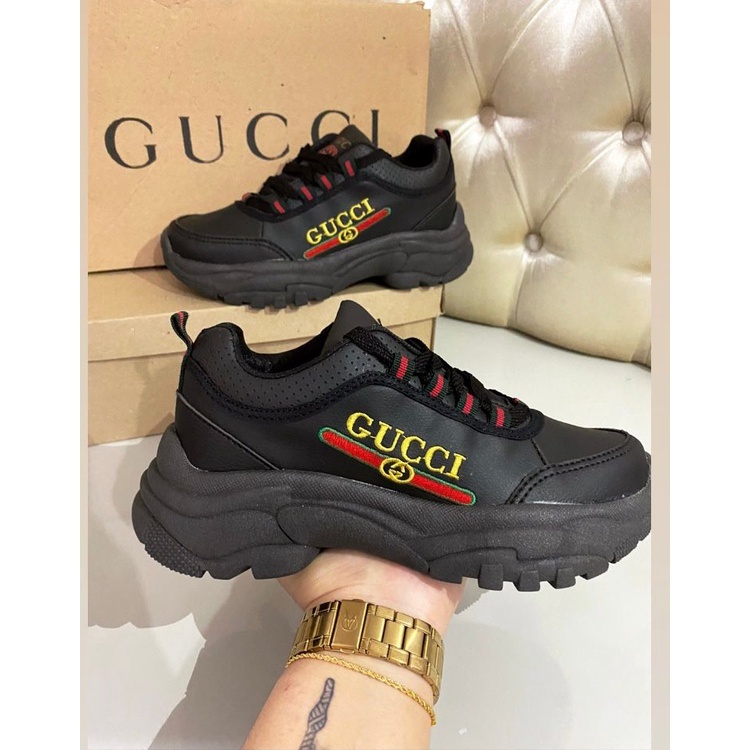 Tenis store tratorado gucci