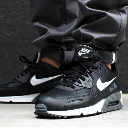 Air max 90 preto e branco: Com o melhor preço