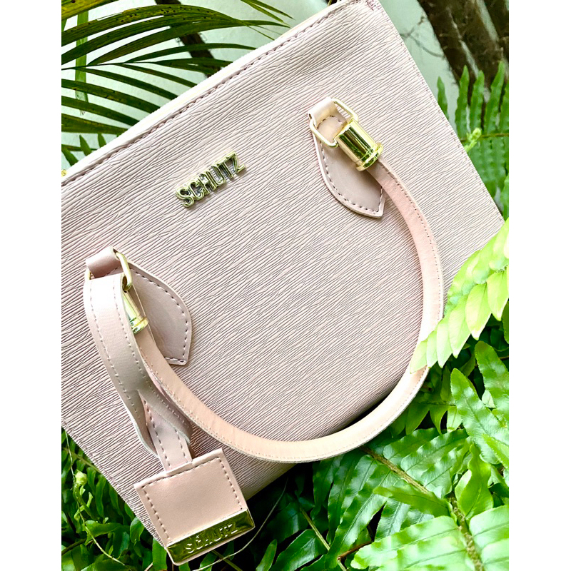 Bolsa Prada luxo - Comprar em Universo em flor