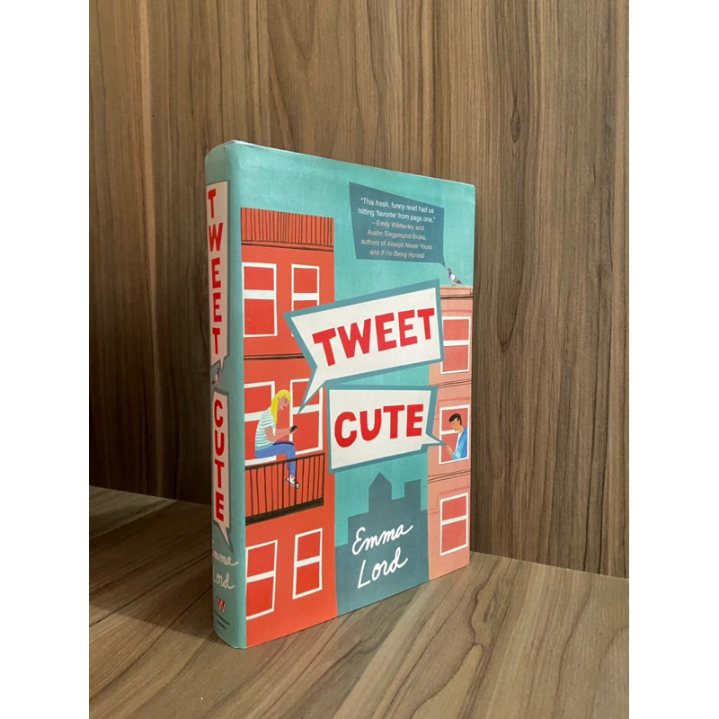 Tweet Cute - Emma Lord (edição inglês + capa dura) | Shopee Brasil