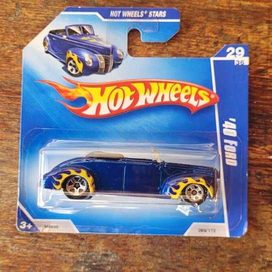 Hot wheels 40 ford convertible hot sale