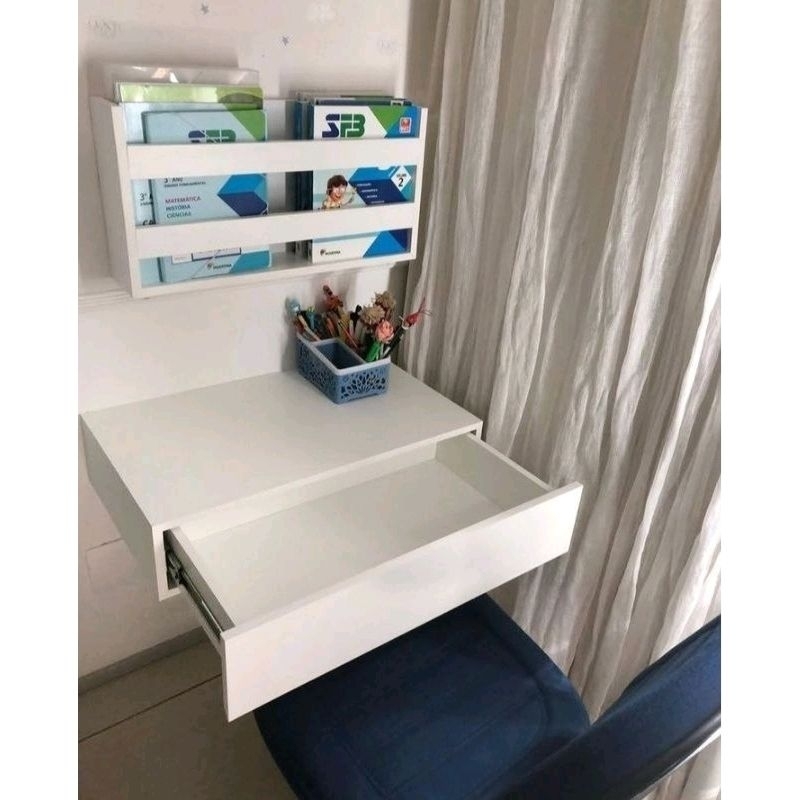Gaveteiro suspenso ideal para usar como escrivaninha, home office ou até mesmo penteadeira 48CM