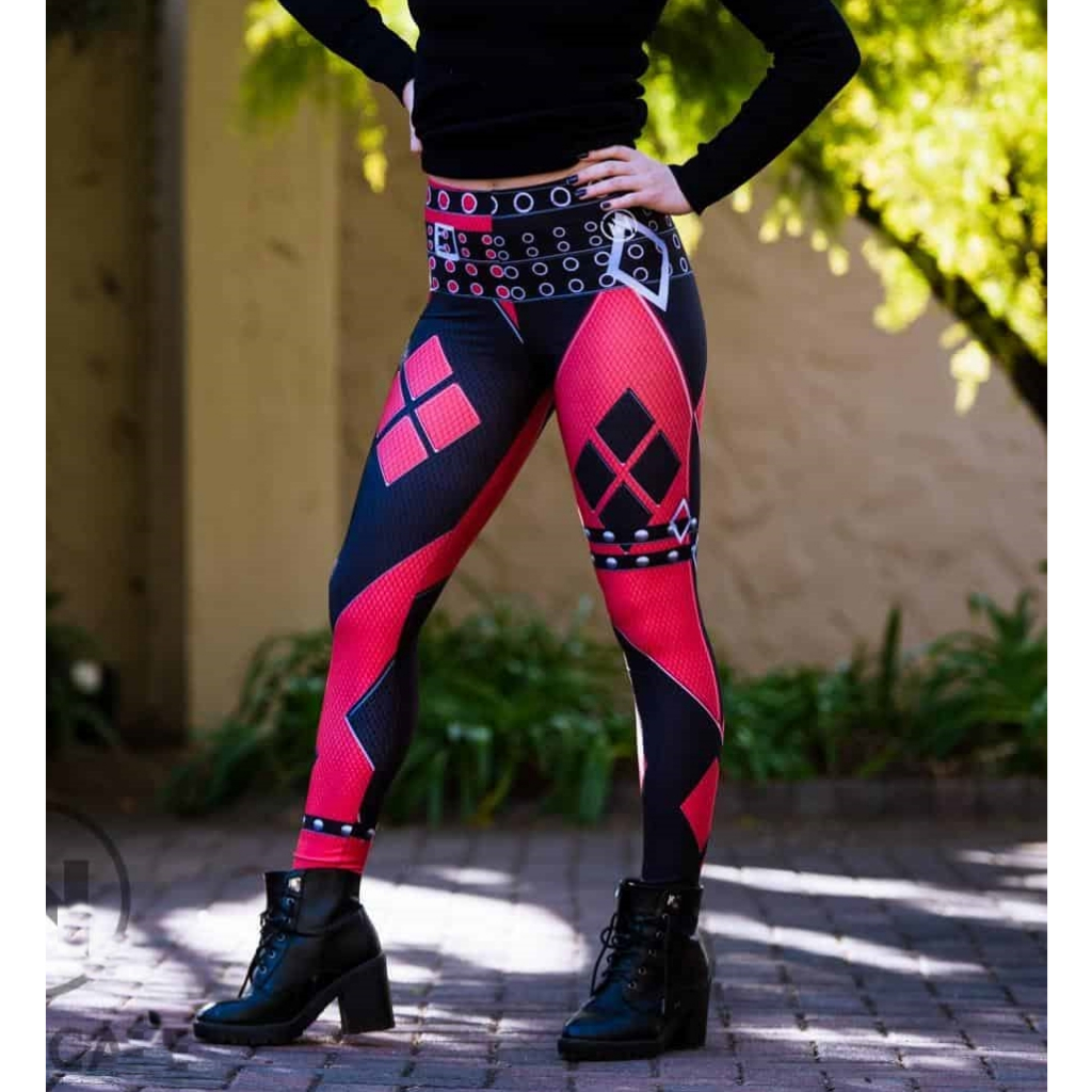 Calça Legging Modeladora Cintura Alta em Lycra Metalizada Estampa 3D  Arlequina Harley Quinn Cinturão