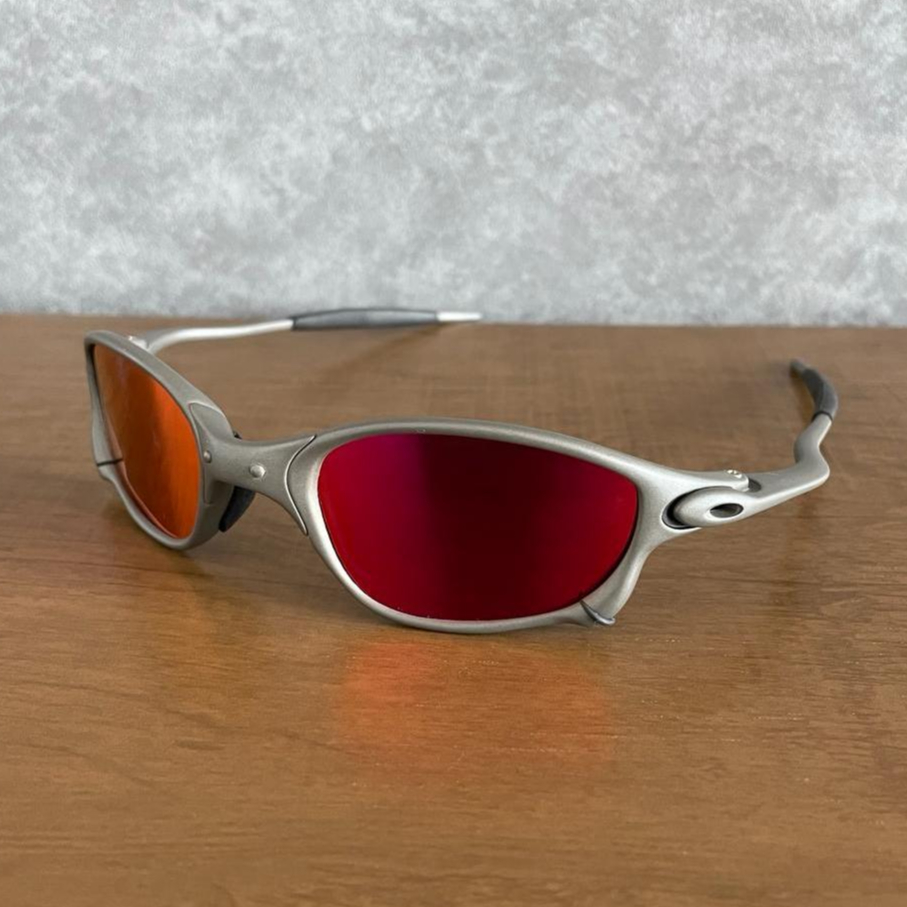 Óculos Juliet de Sol Feminino e Masculino Lupa Rubi Aluminio Polarized