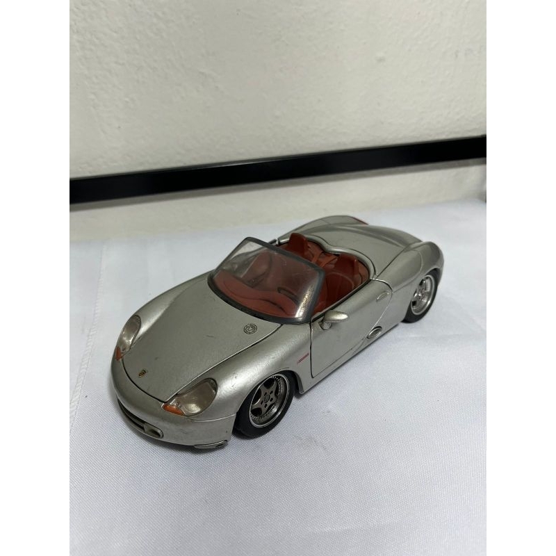 Miniatura Porsche Boxster 1/18 - Maisto - Usada | Shopee Brasil