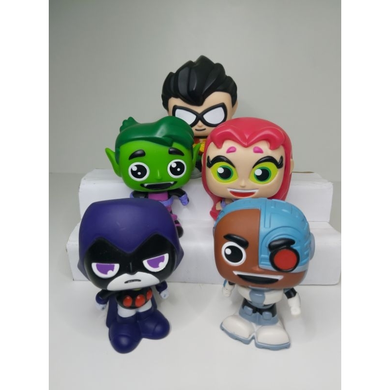 Boneco Pop Teen Titans Go Ravena e Mutano Coleção Fandom Box em Promoção na  Americanas