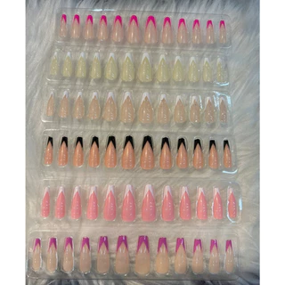 CADA CARTELA 12 UNIDADE Unha Postiça Bailarina Realista Colored VARIAS CORES , ENVIADO ALEATORIOMENTE,单彩