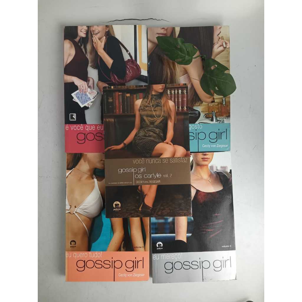 Livros da Coleção Gossip Girl Cecily Von Ziegesar - Escorrega o Preço