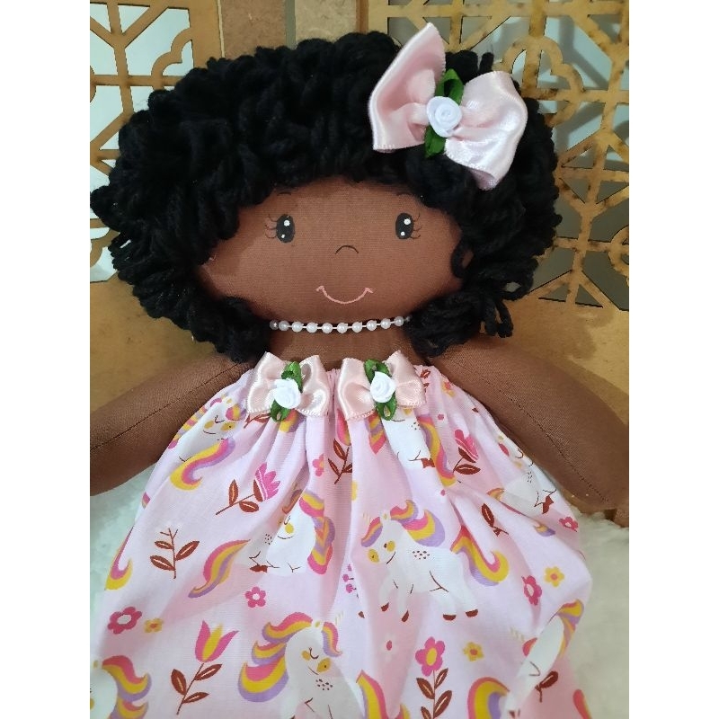 Boneca Infantil Ayana Negra Criança Pequena Roupas Africanos - Adijomar -  Bonecas - Magazine Luiza