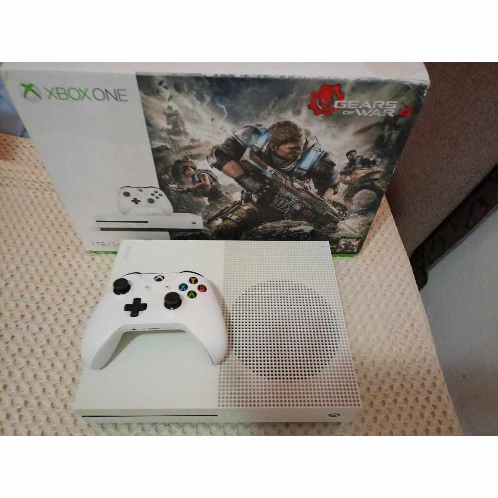 Xbox One S 1tb Seminovo + 2 Jogos Físicos Garantia E Nf